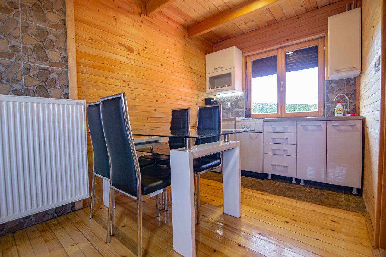 Zlatibor Brvnara Mir Villa Bagian luar foto